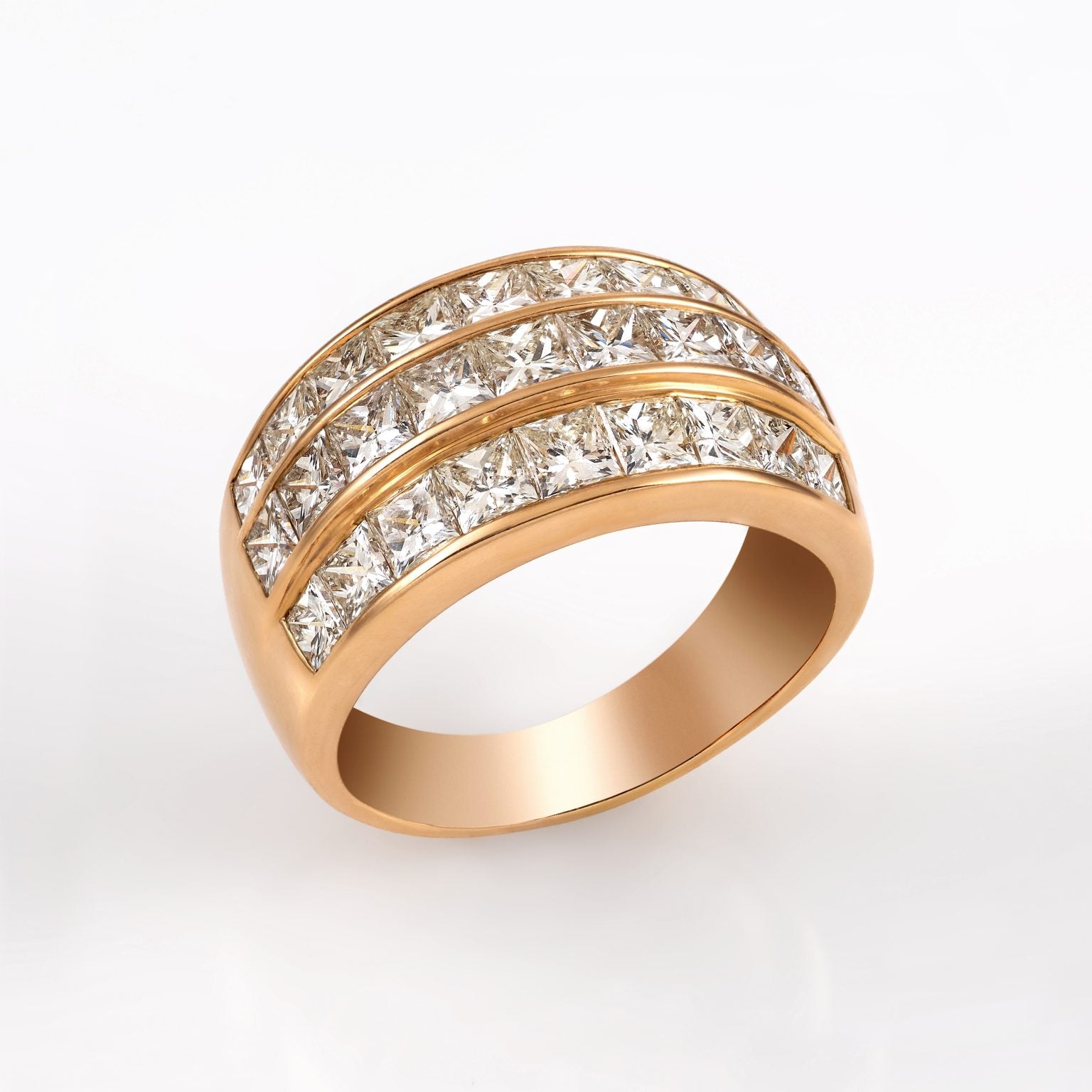 Gold Diamond Ring 00368