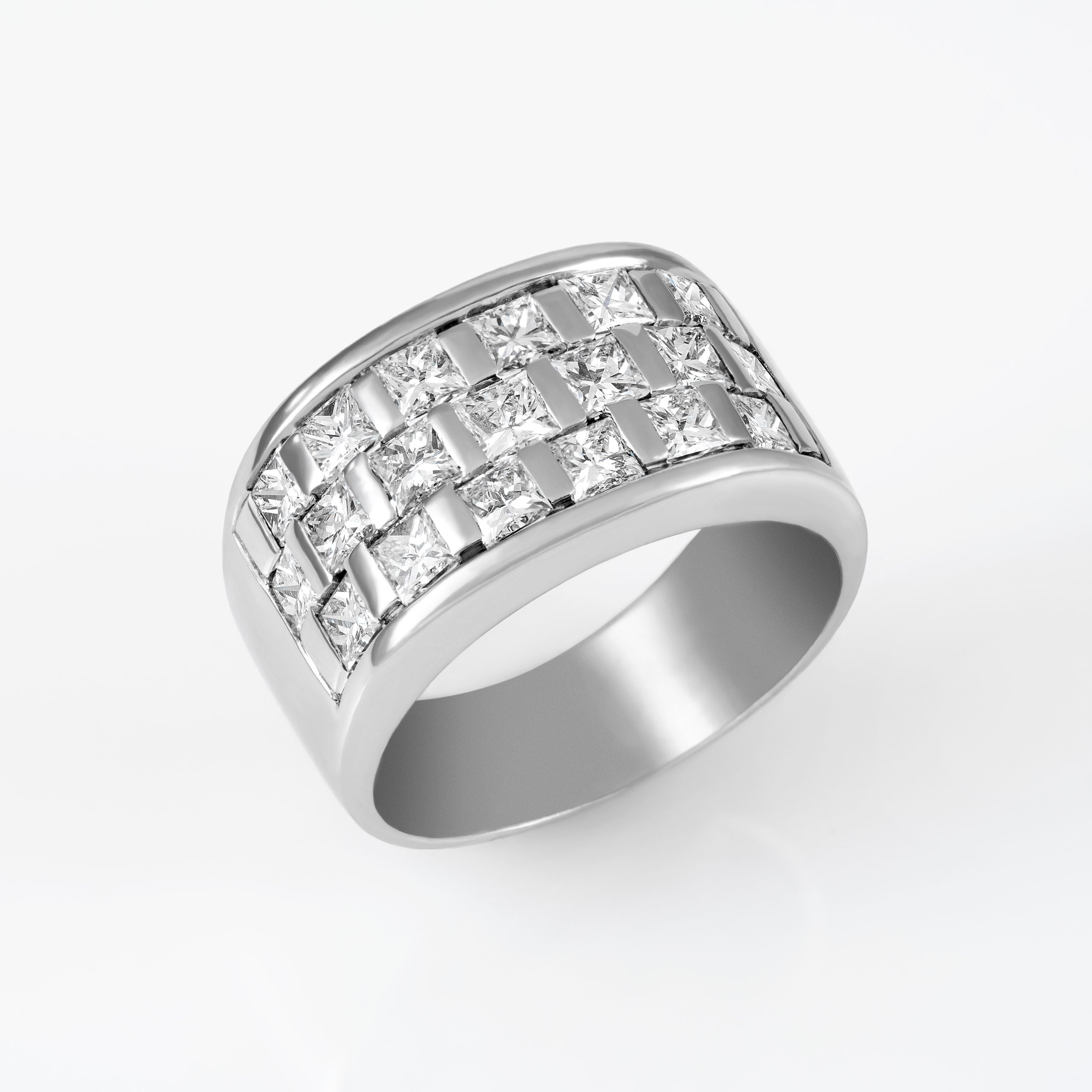 Gold Diamond Ring 00318