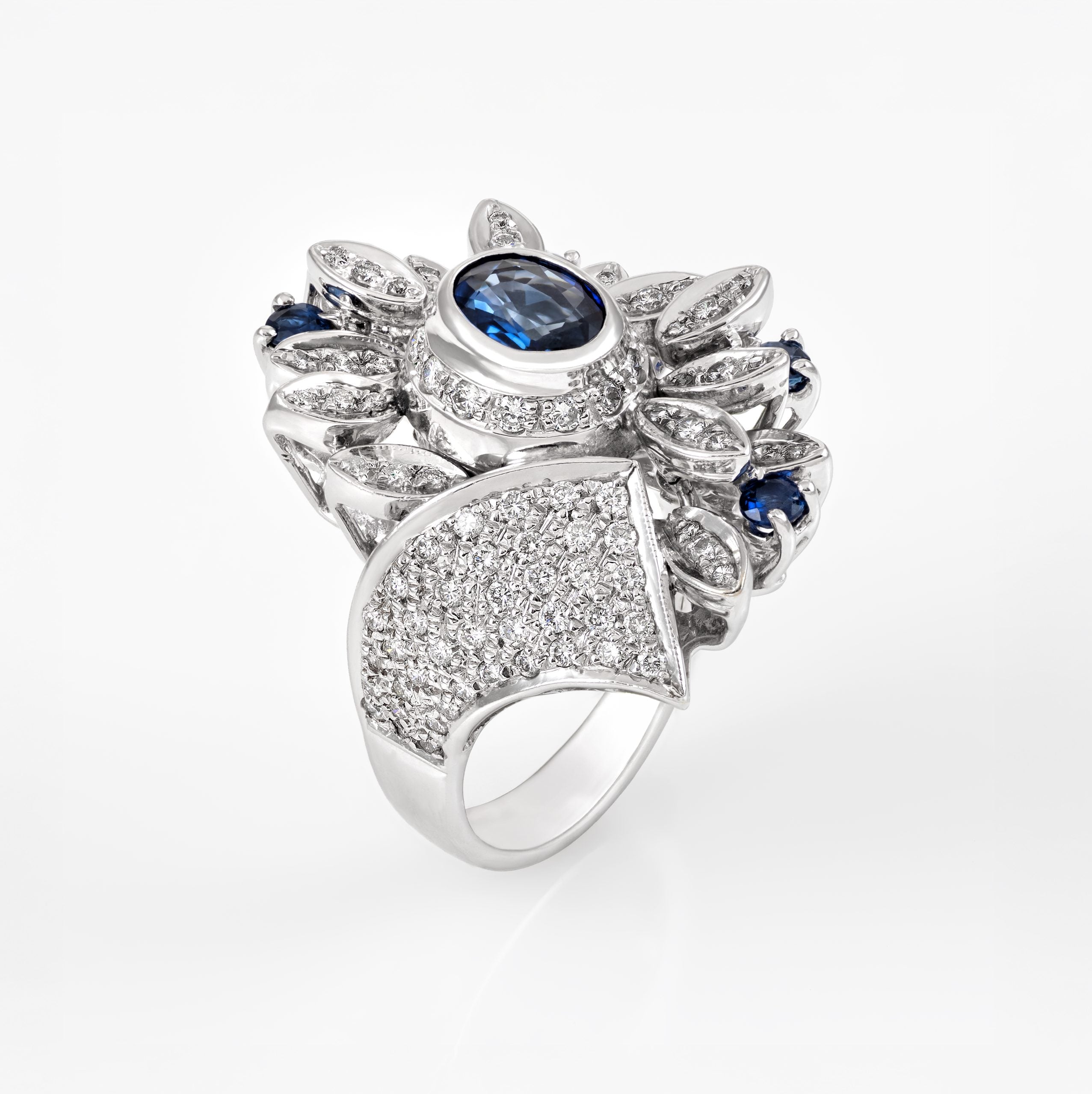 Gold Sapphire Diamond  Ring 01076