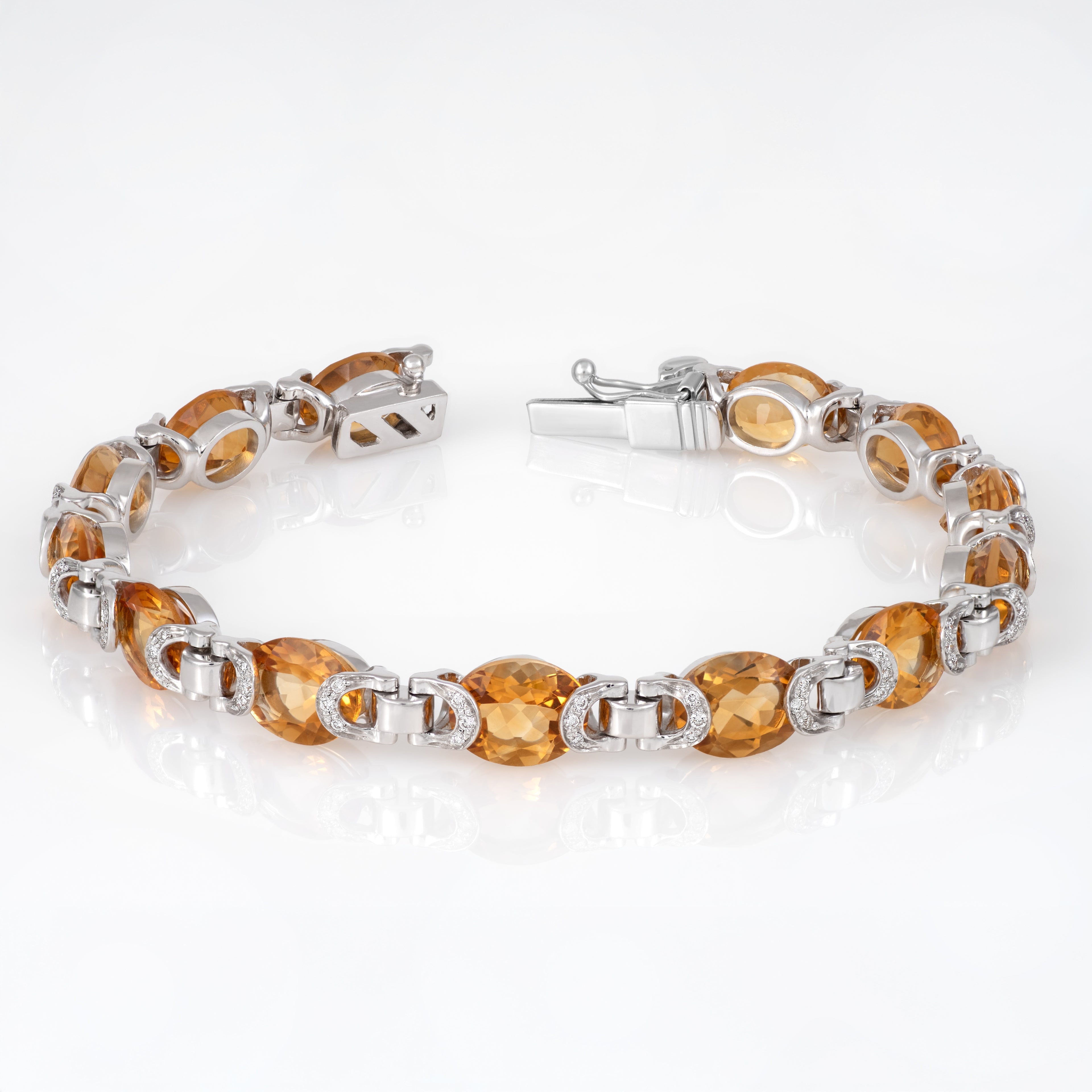 Gold Citrine Diamond Bracelet 00662