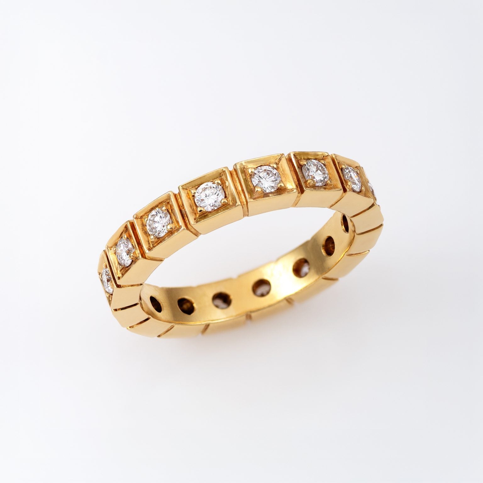 Gold Diamond Ring 00946