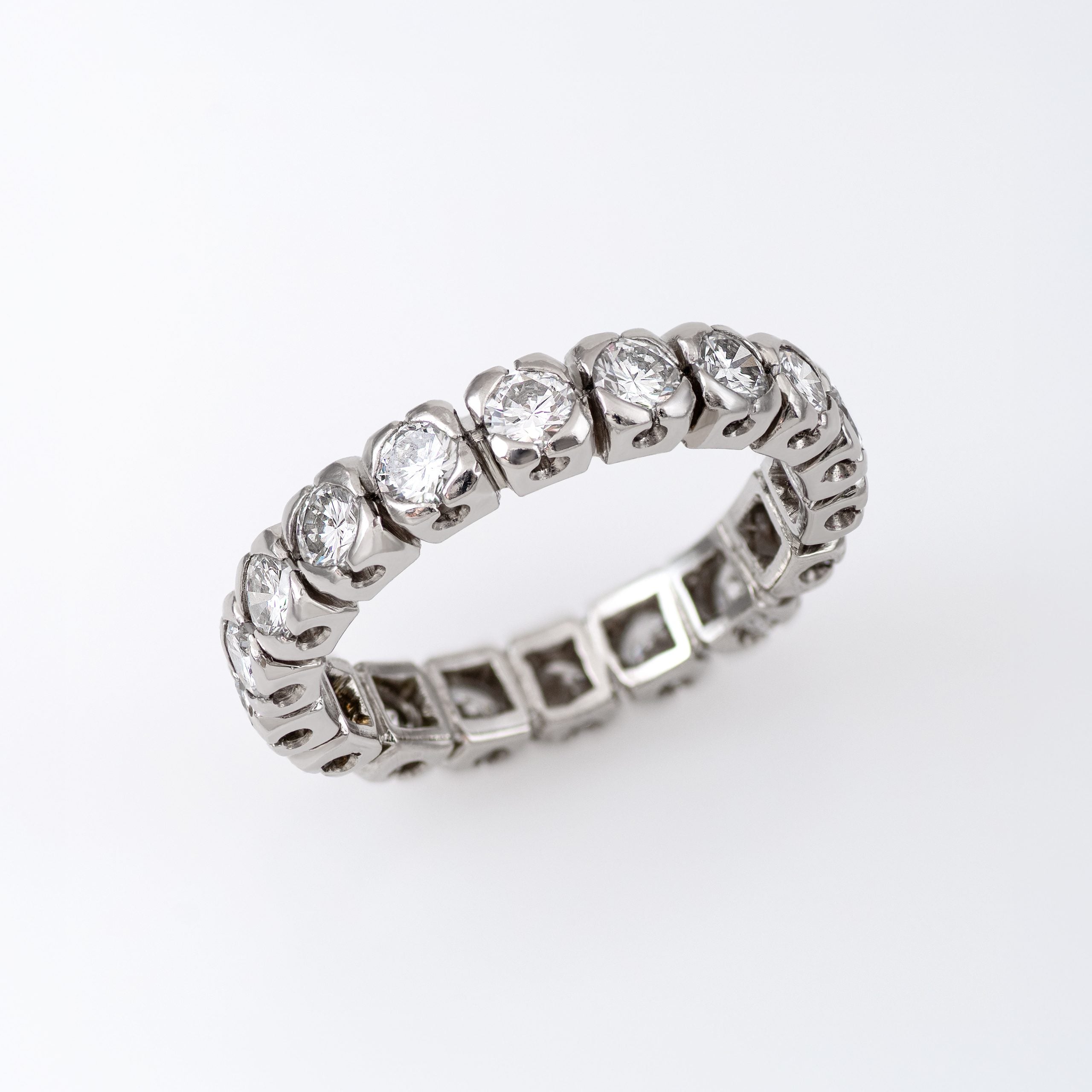 Gold Diamond Ring 01185