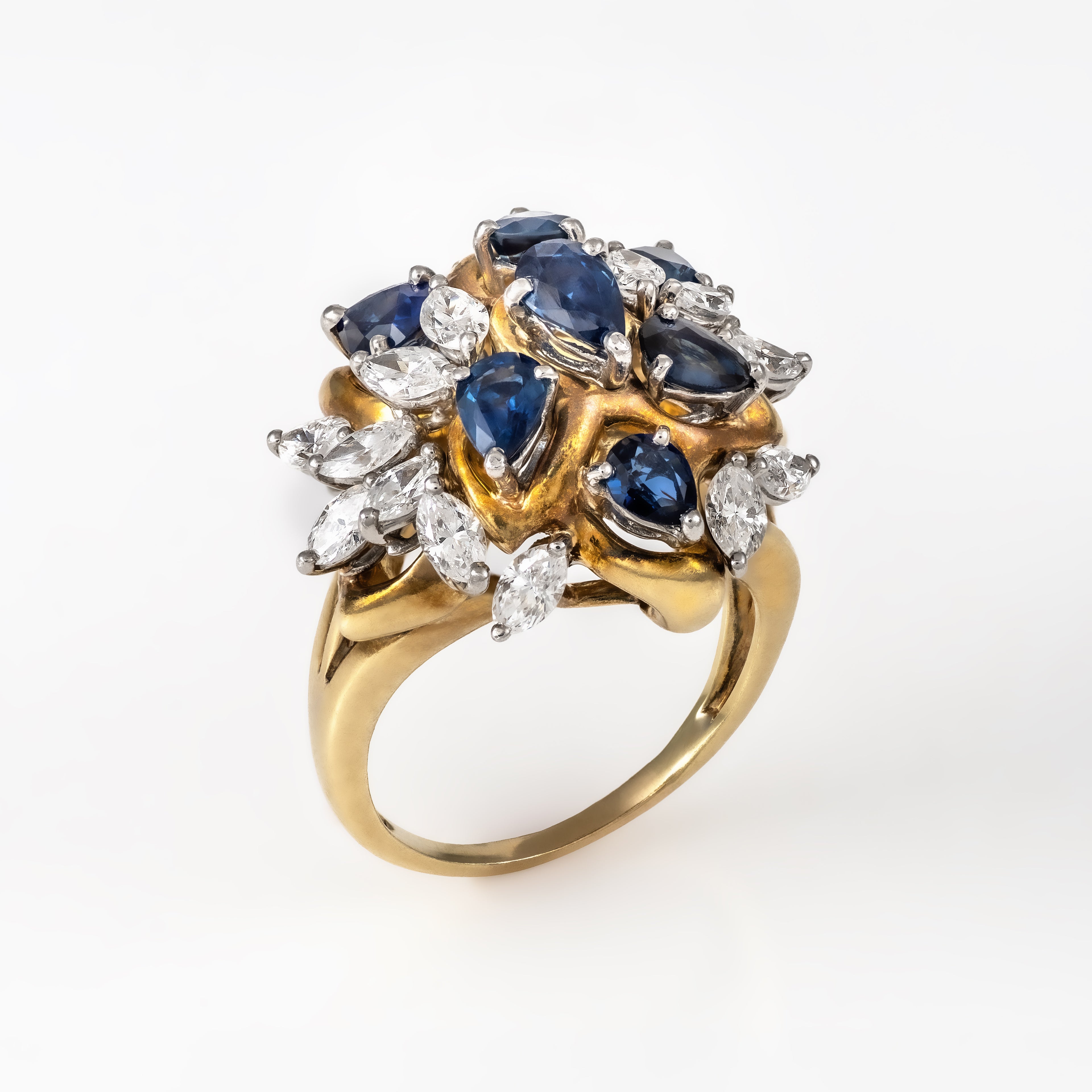 Gold sapphire diamond ring 00156