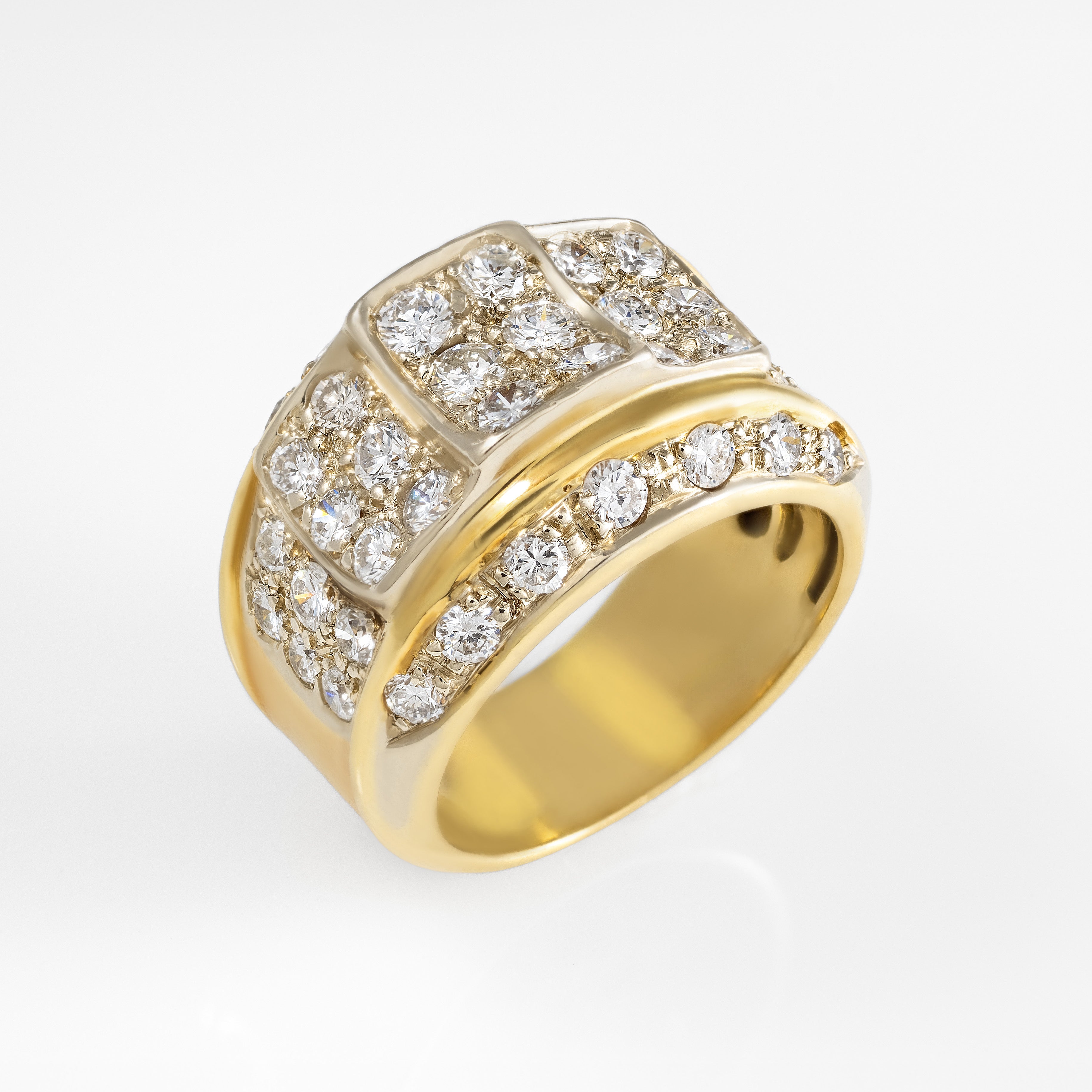 Gold Diamond Ring 00311