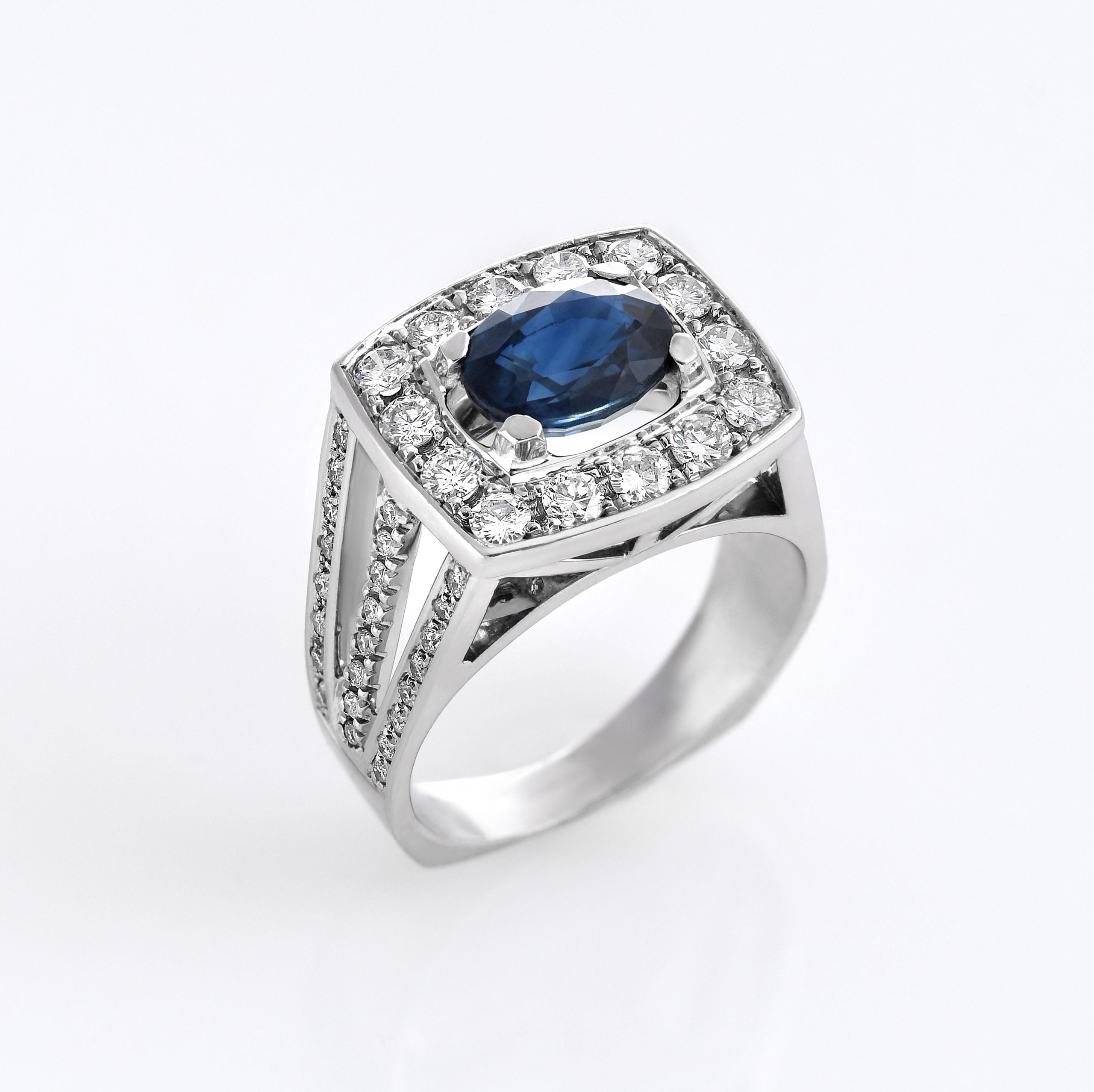 Gold Sapphire Diamond Ring 00243