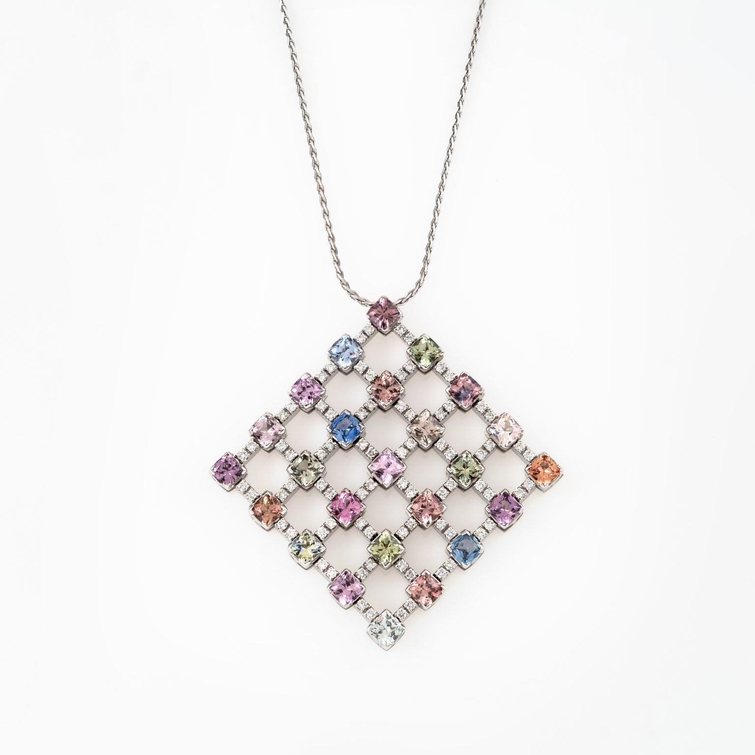 Gold Sapphire Diamond Necklace 00606