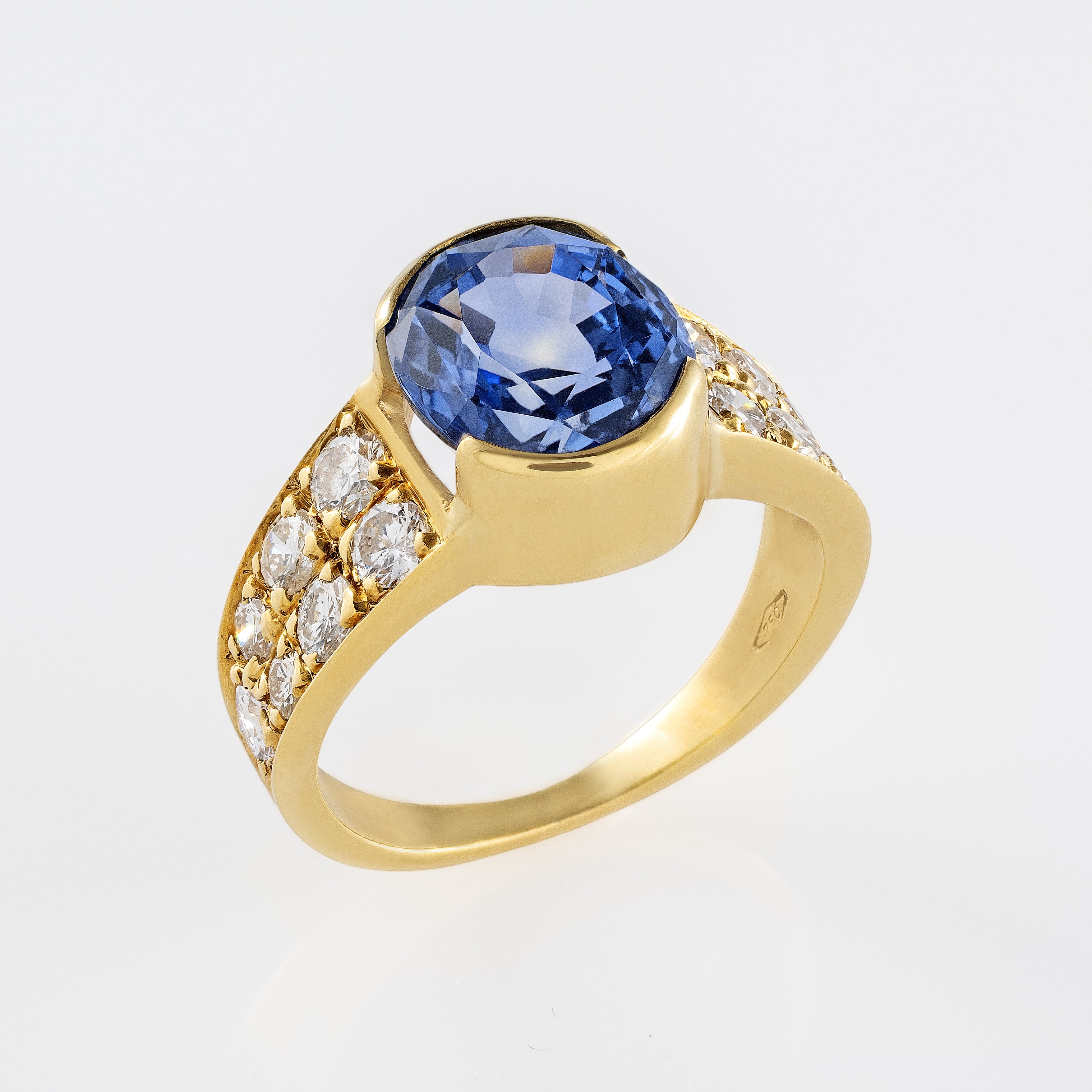 Gold Sapphire Diamond Ring 00684