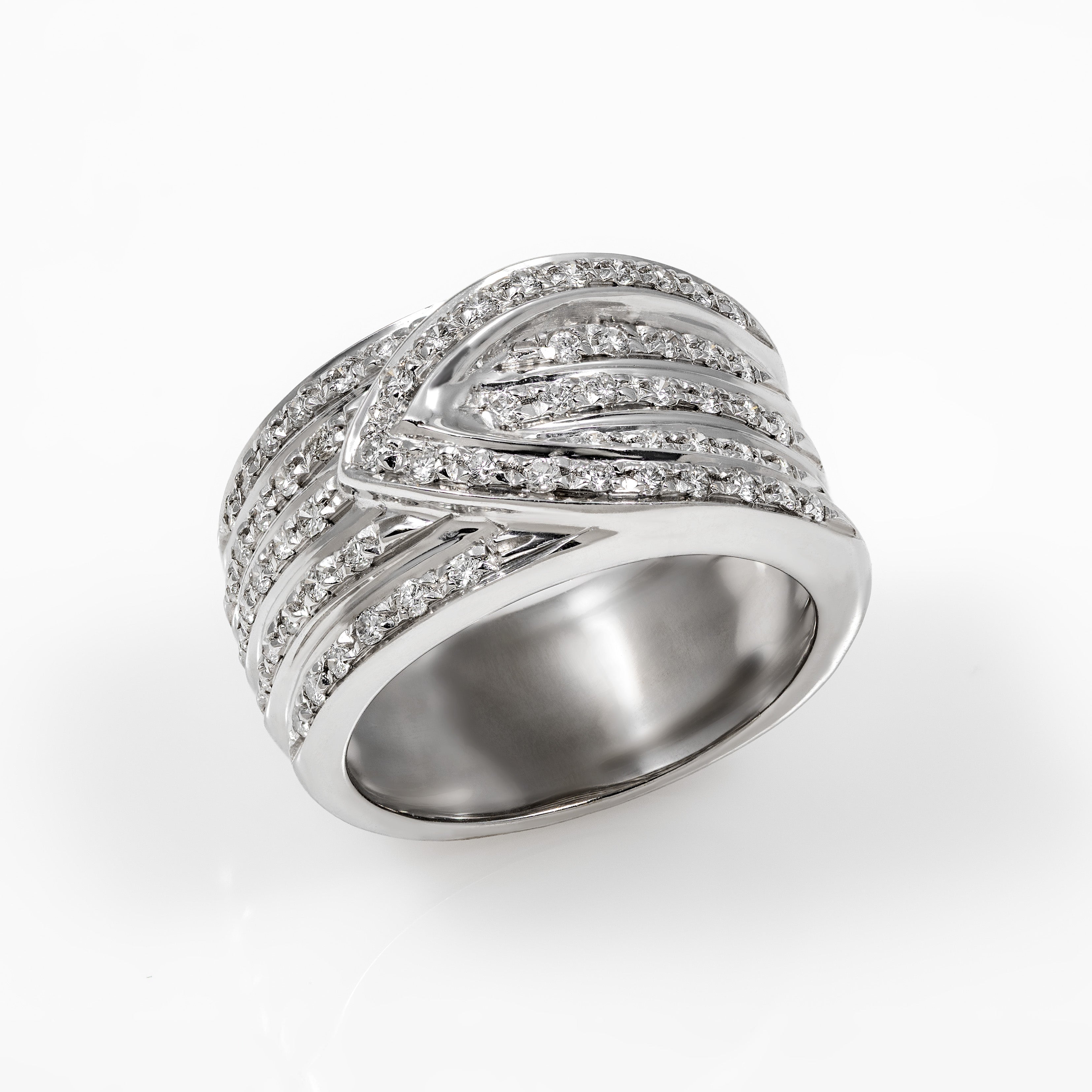 Gold Diamond Ring 00750