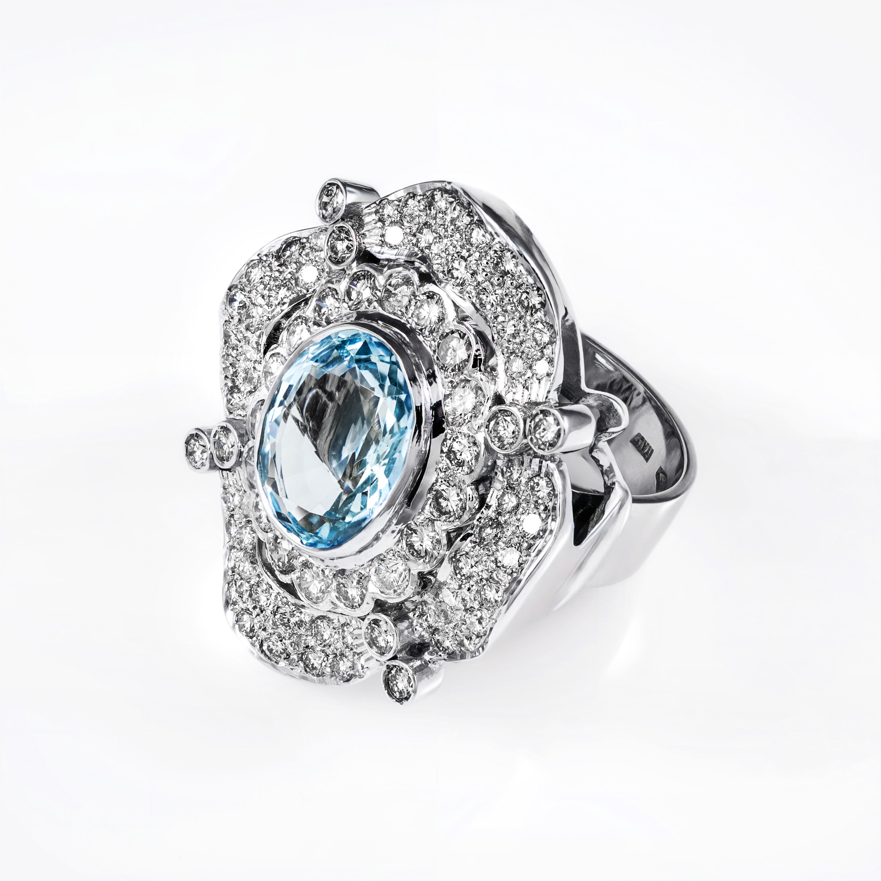 Gold Aquamarine  Diamond Ring 00500