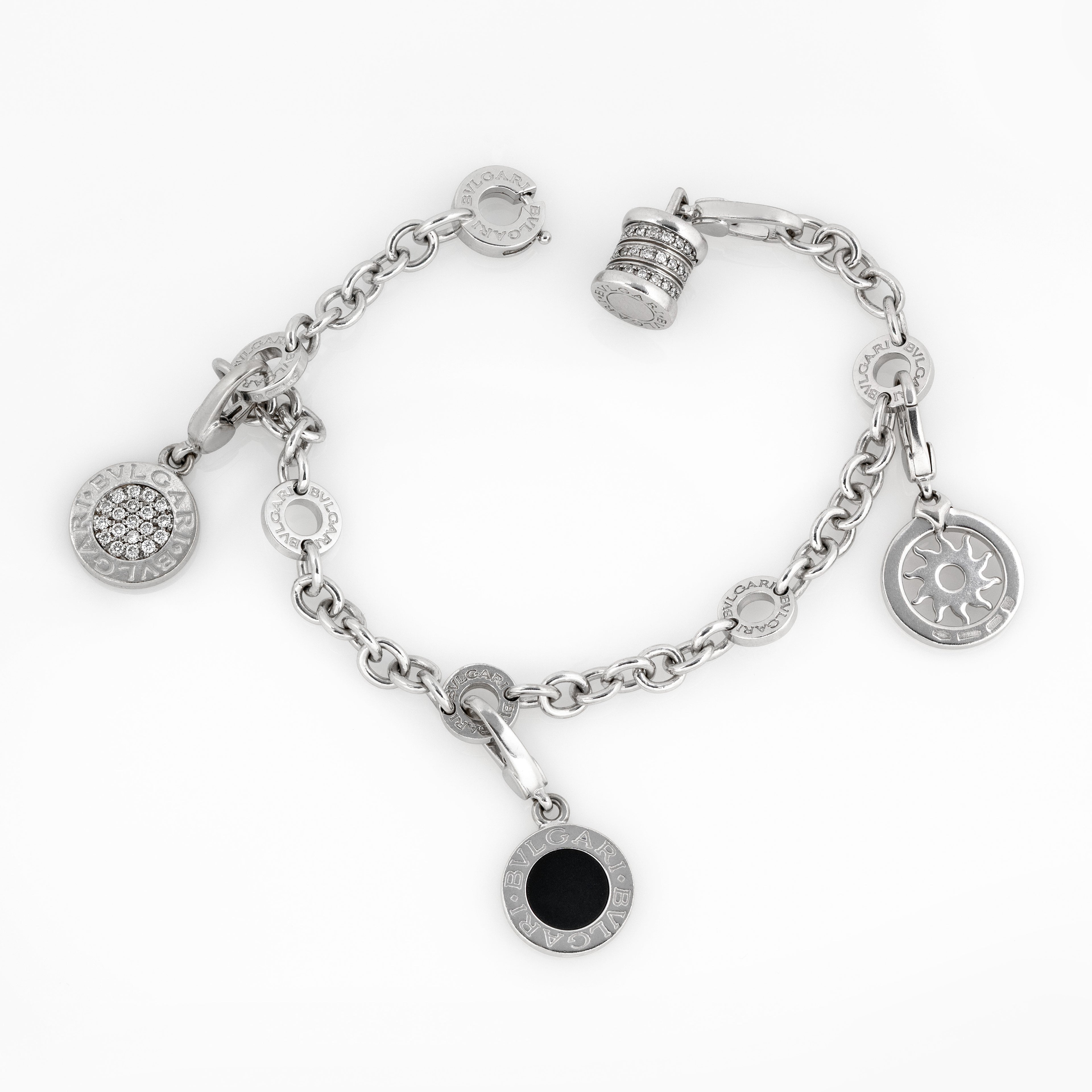 Gold Diamond Bracelet 00282